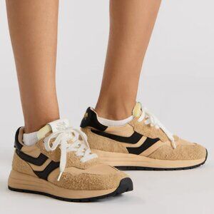 NEW STEVE MADDEN Suede Burst Sneakers in tan/black for women 1025 3t7